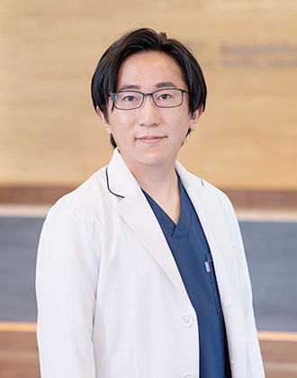 院長 二宮 龍之介